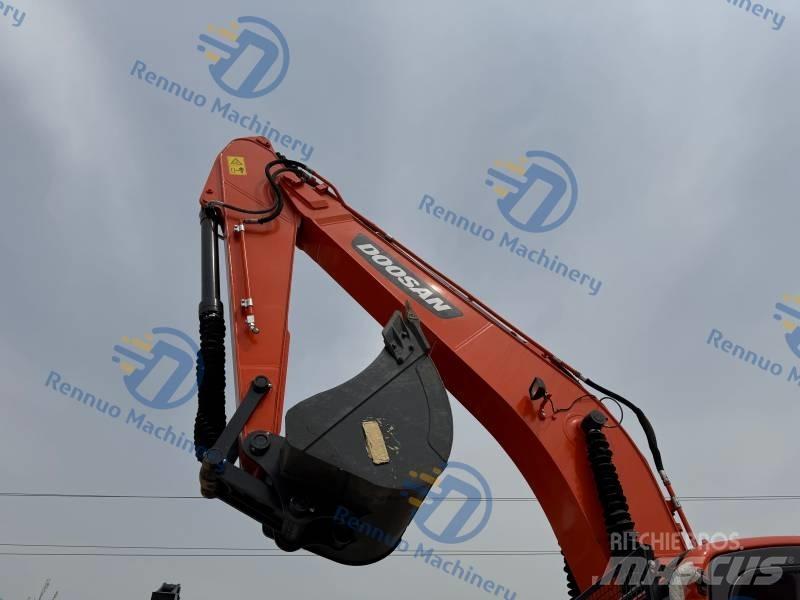 Doosan DX 225 LC-9C Gravemaskiner på larvebånd