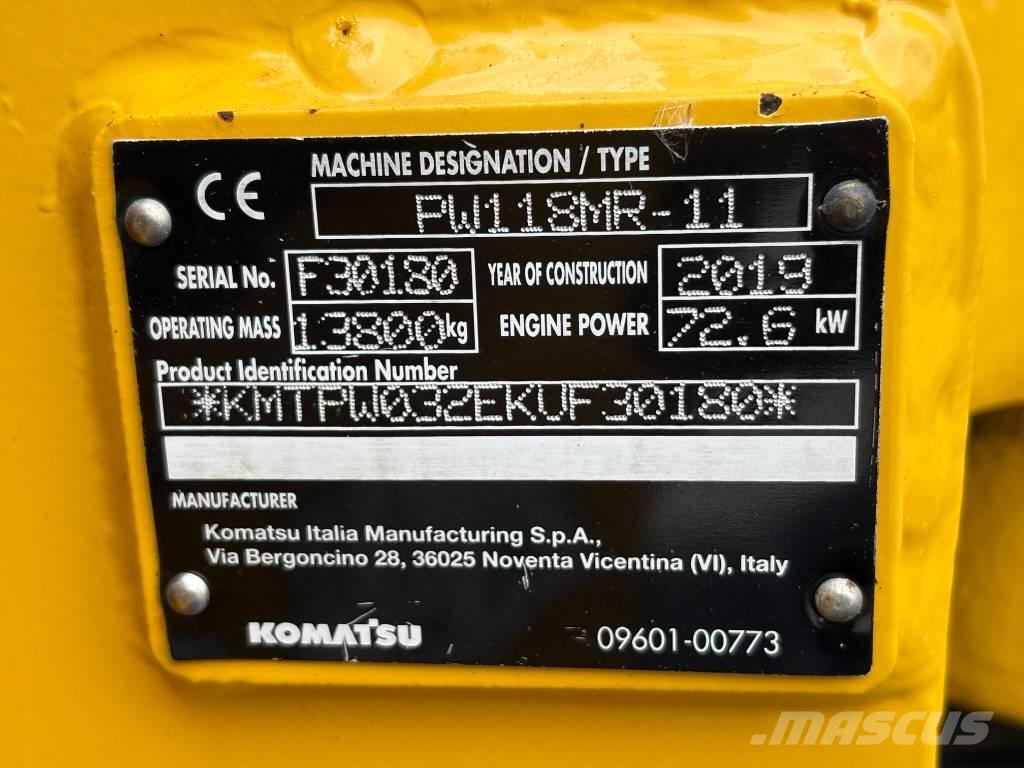 Komatsu PW118-11 Gravemaskiner på hjul