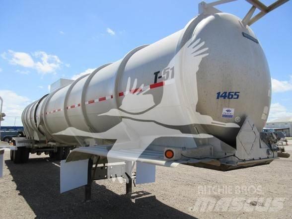 Brenner TANKER Semi-trailer med Tank