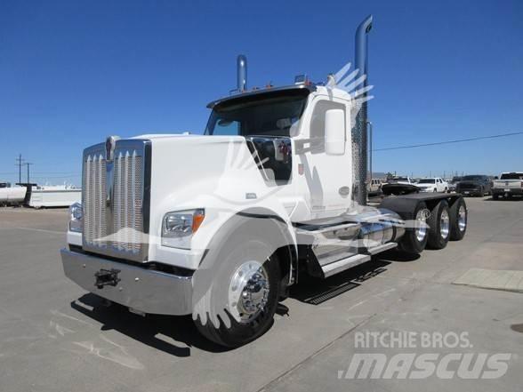Kenworth W990 Trækkere