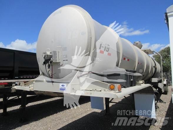Polar TANKER Semi-trailer med Tank