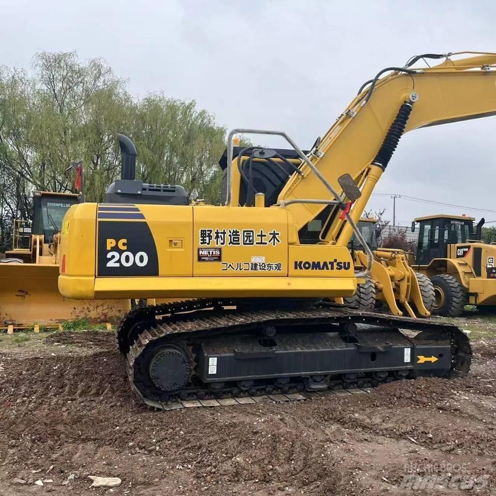 Komatsu pc200-8 Gravemaskiner på larvebånd