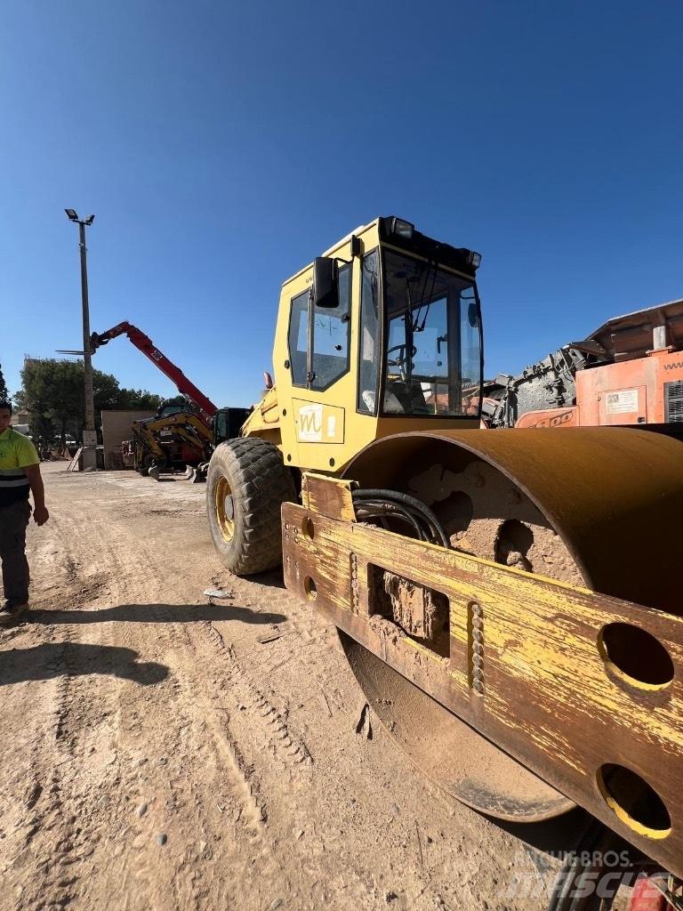Bomag BW 211 D-3 Enkelt tromle