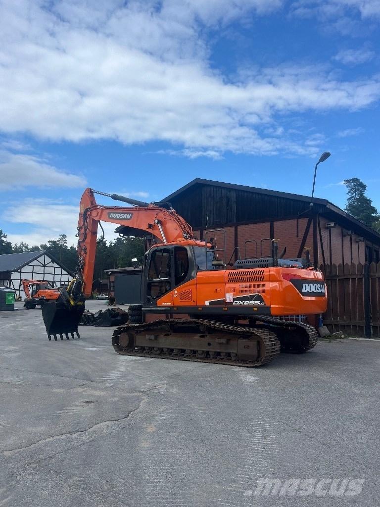 Doosan DX 255 LC-5 Gravemaskiner på larvebånd