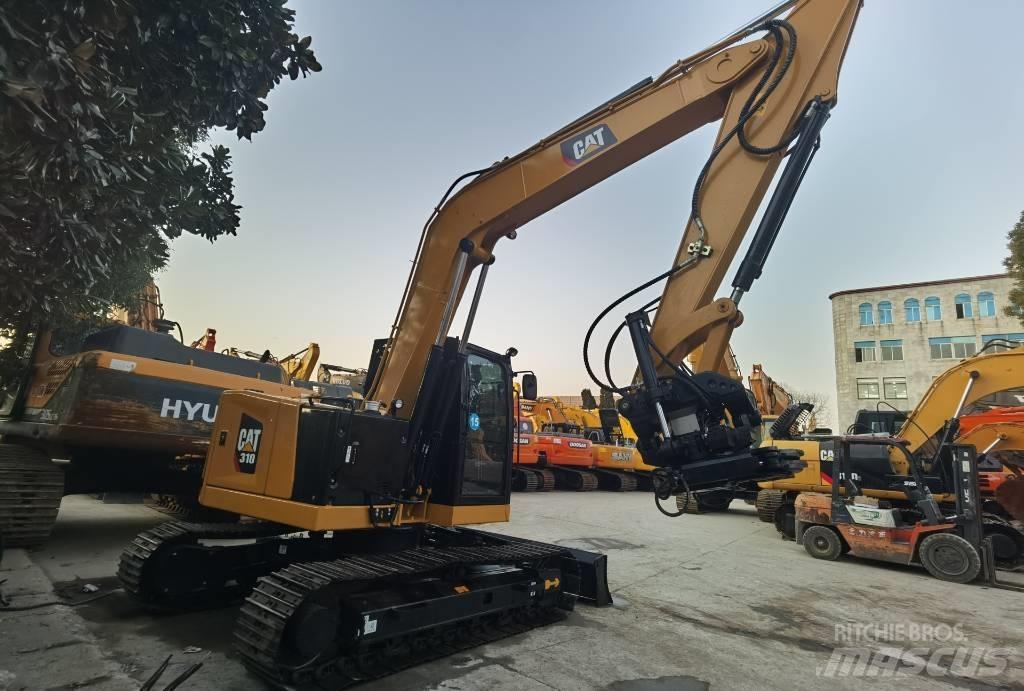 CAT 310 Gravemaskiner på larvebånd