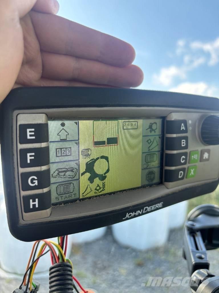 John Deere F 440 Rundballe-pressere