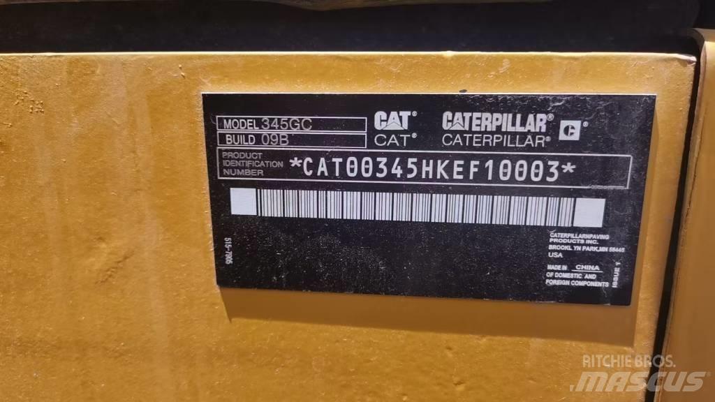 CAT 345 Gravemaskiner på larvebånd