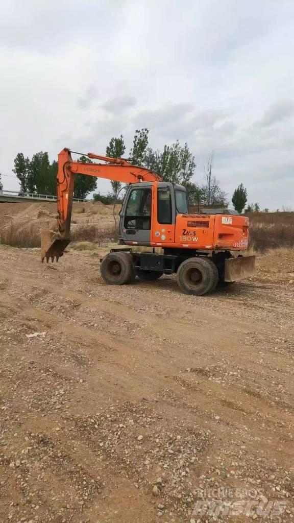 Hitachi ZX130W Gravemaskiner på hjul