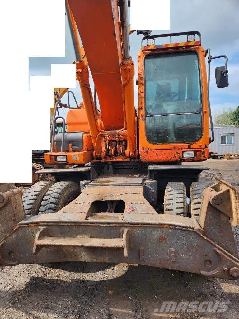 Doosan DX 210WA Gravemaskiner på hjul