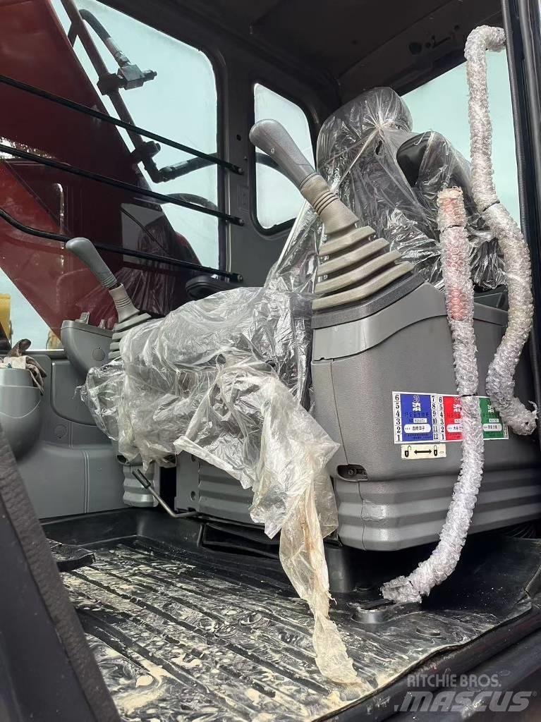 Hitachi zx200 Gravemaskiner på larvebånd