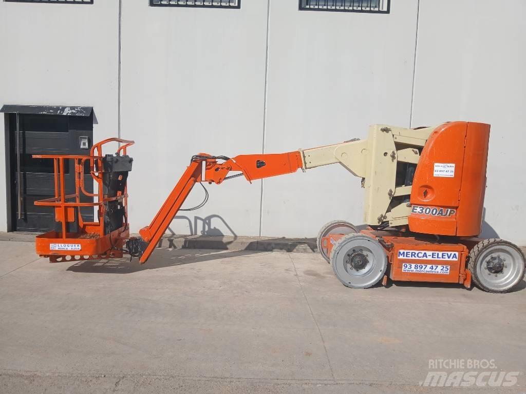 JLG E 300 AJ Bomlifte med knækarm