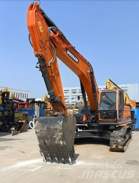 Doosan DX300 Gravemaskiner på larvebånd