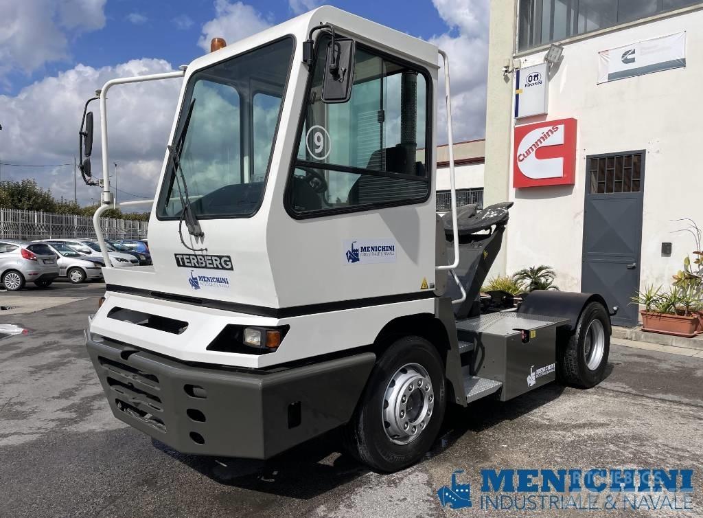 Terberg YT 182 Terminaltraktorer