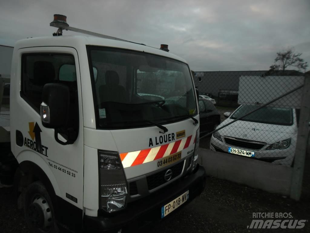 Nissan 35.15 Autotransportere / Knæklad
