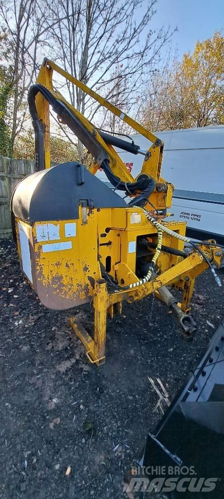 McConnel PA55 Hækklippere