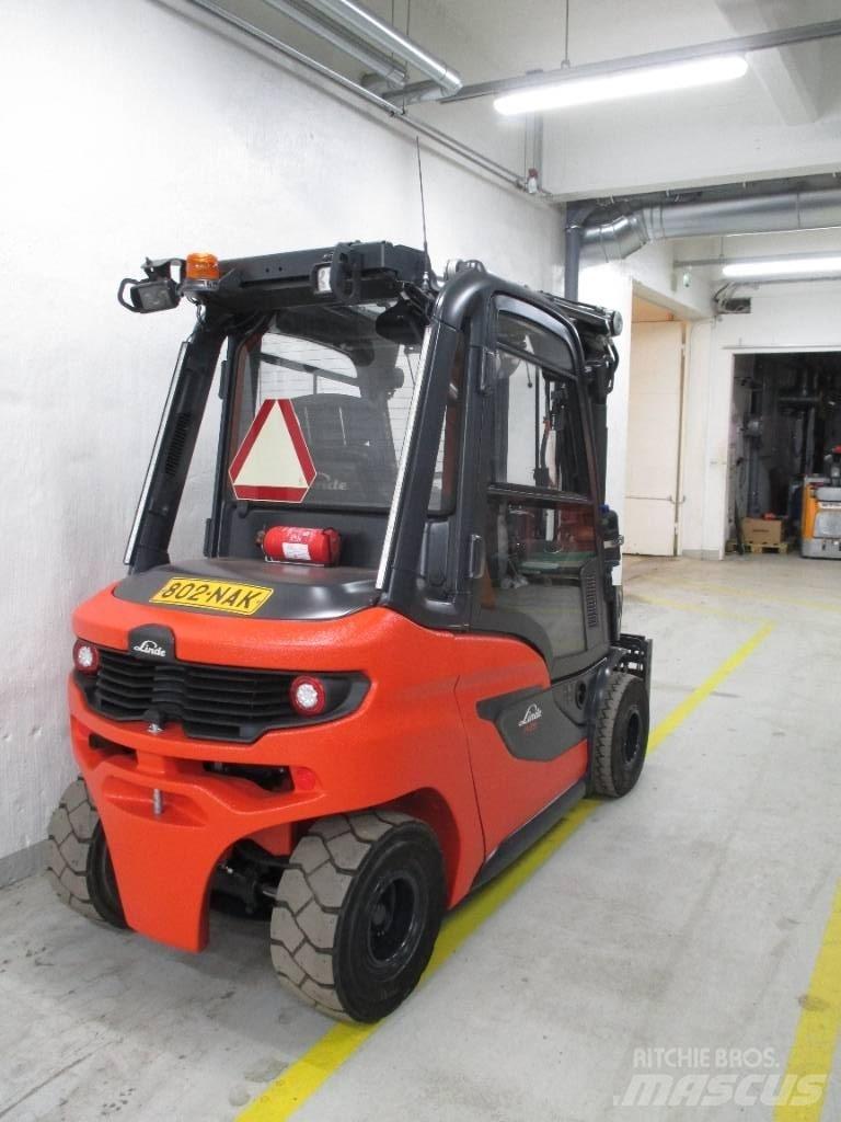 Linde H25D Diesel gaffeltrucks