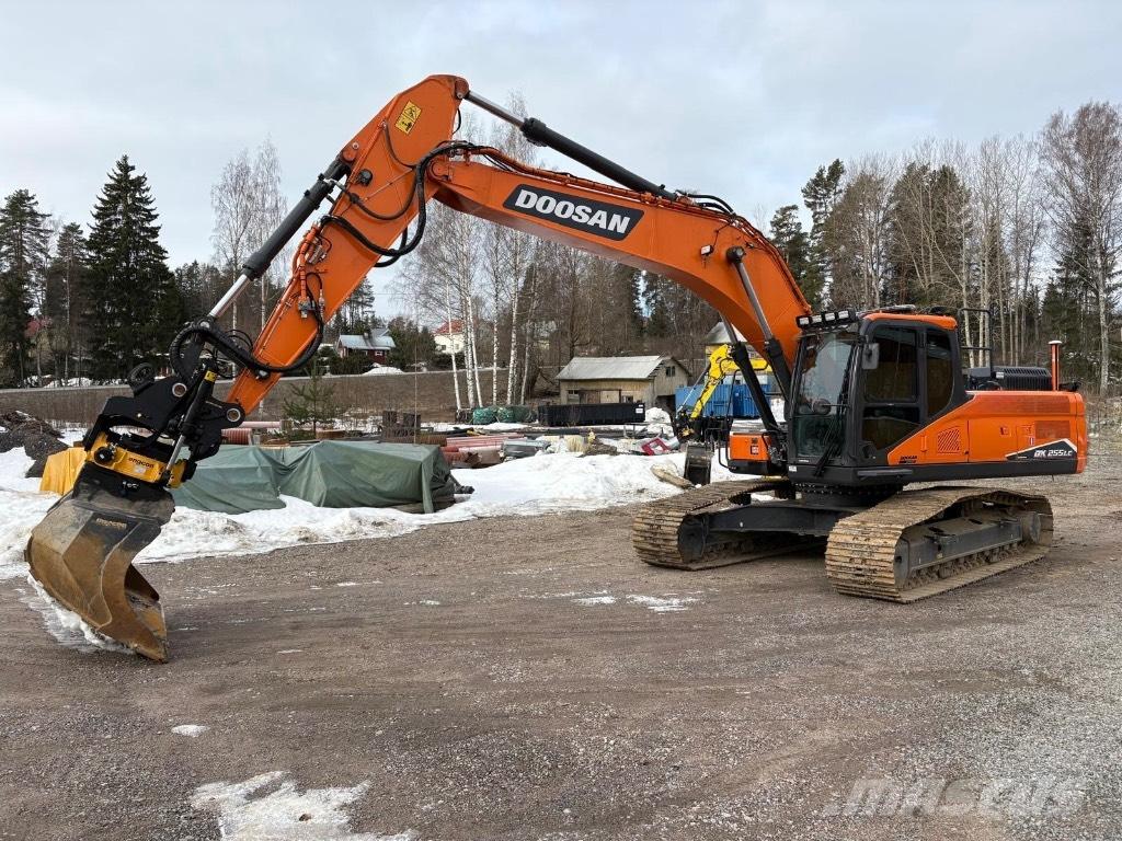 Doosan DX 255 LC-7 Gravemaskiner på larvebånd