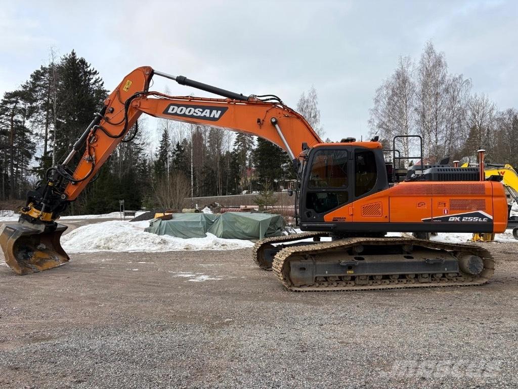Doosan DX 255 LC-7 Gravemaskiner på larvebånd