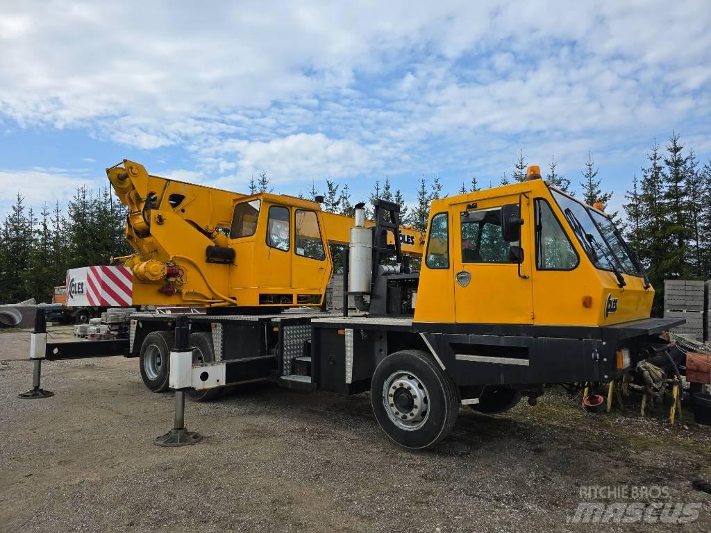 Coles 25/28T crane Kraner til alt terræn