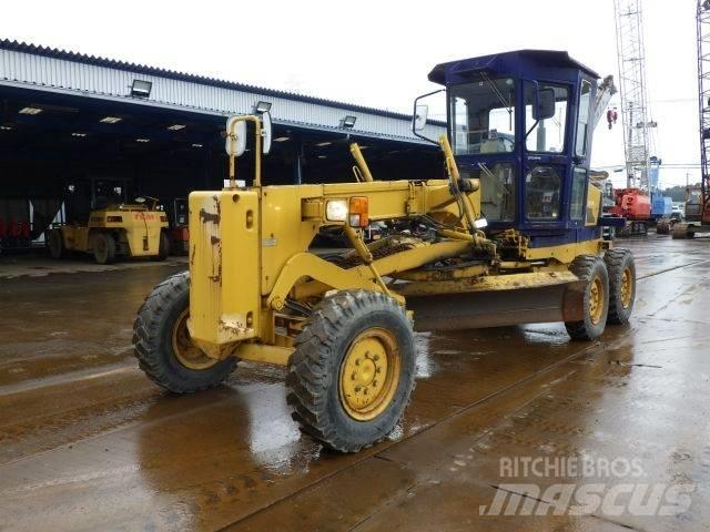 Komatsu GD405A-2 Vejhøvle / Gradere