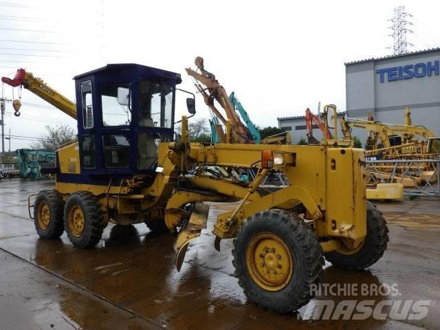 Komatsu GD405A-2 Vejhøvle / Gradere