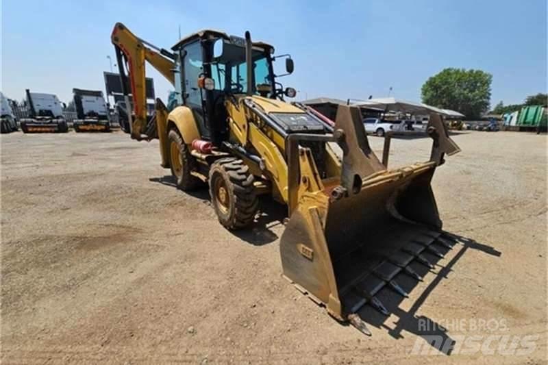 CAT 426F2 TLB Rendegravere