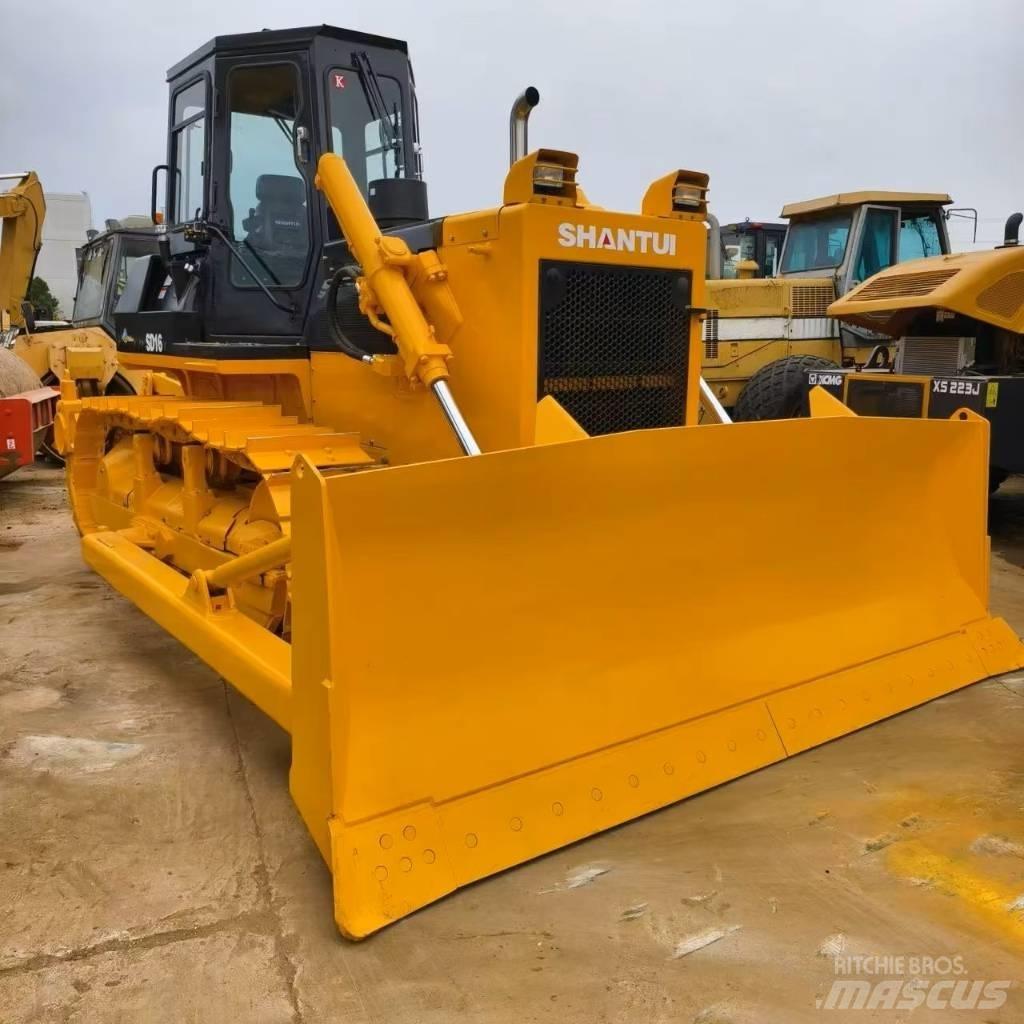 Shantui SD 16 Bulldozer på larvebånd
