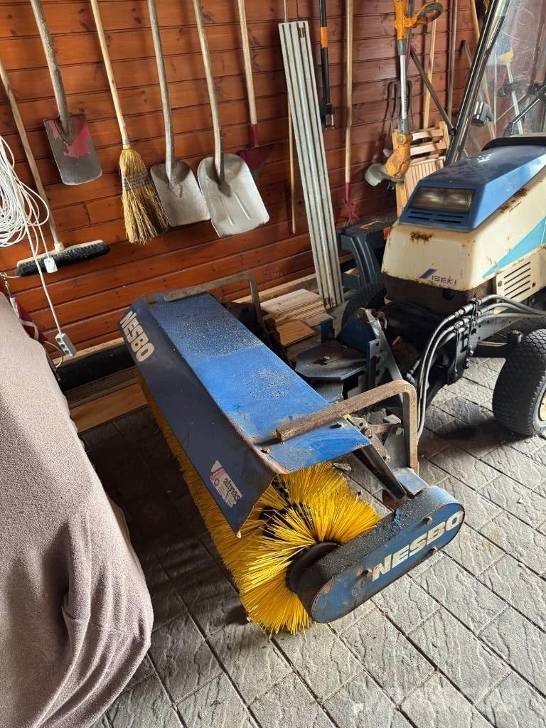 Iseki Hydro Andet udstyr til vej- og snerydning