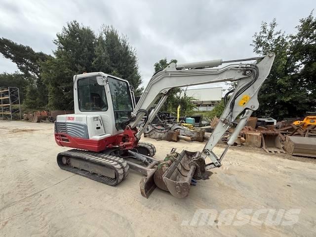 Takeuchi TB 235 Minigravemaskiner