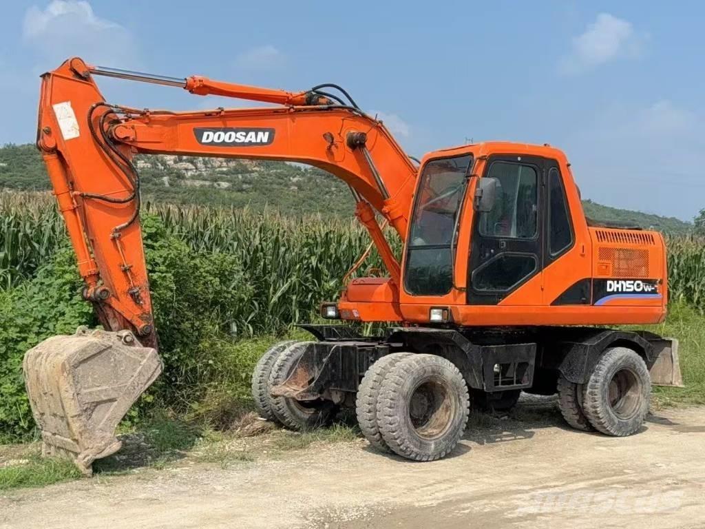 Doosan DH 150 W-7 Gravemaskiner på larvebånd