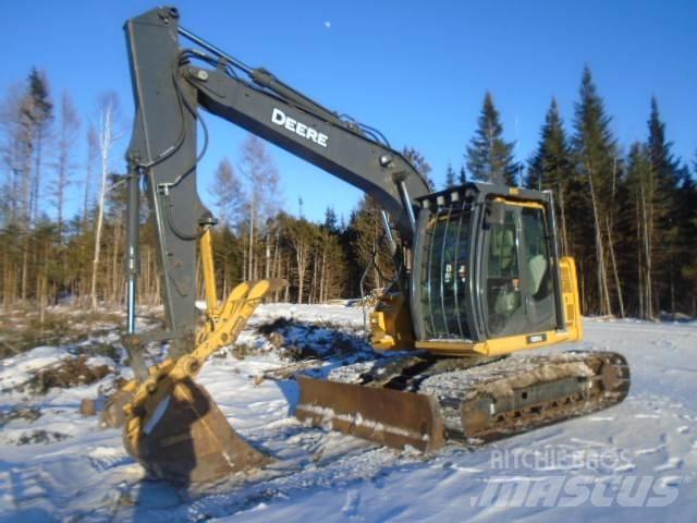 John Deere 135 G Gravemaskiner på larvebånd