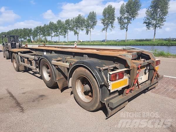 Floor FLA-3-101 Semi-trailer med containerramme