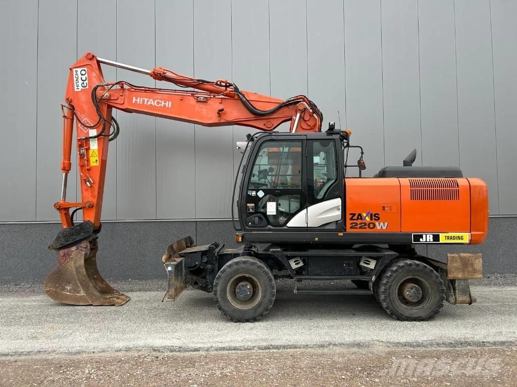 Hitachi ZX220W-5B Gravemaskiner på hjul