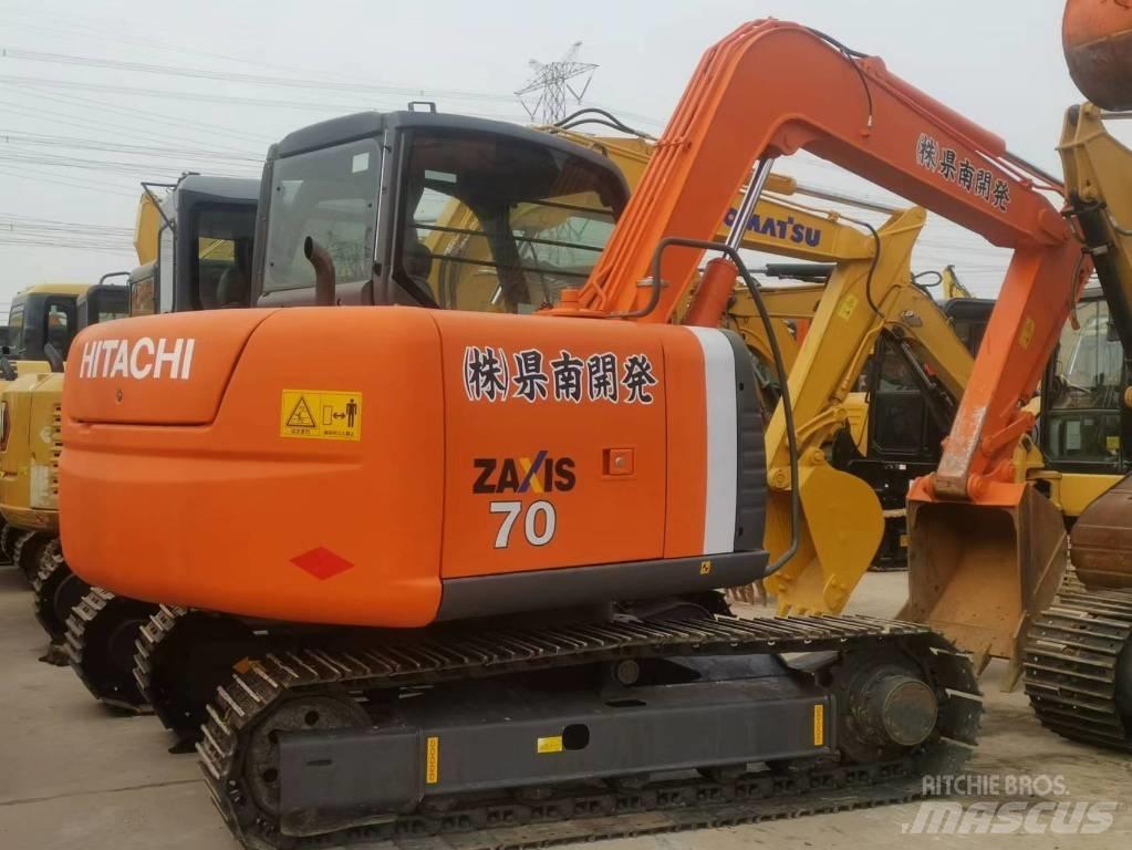 Hitachi ZX 70 Gravemaskiner på larvebånd