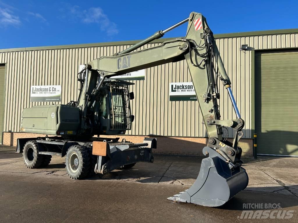 CAT 318 Gravemaskiner på hjul
