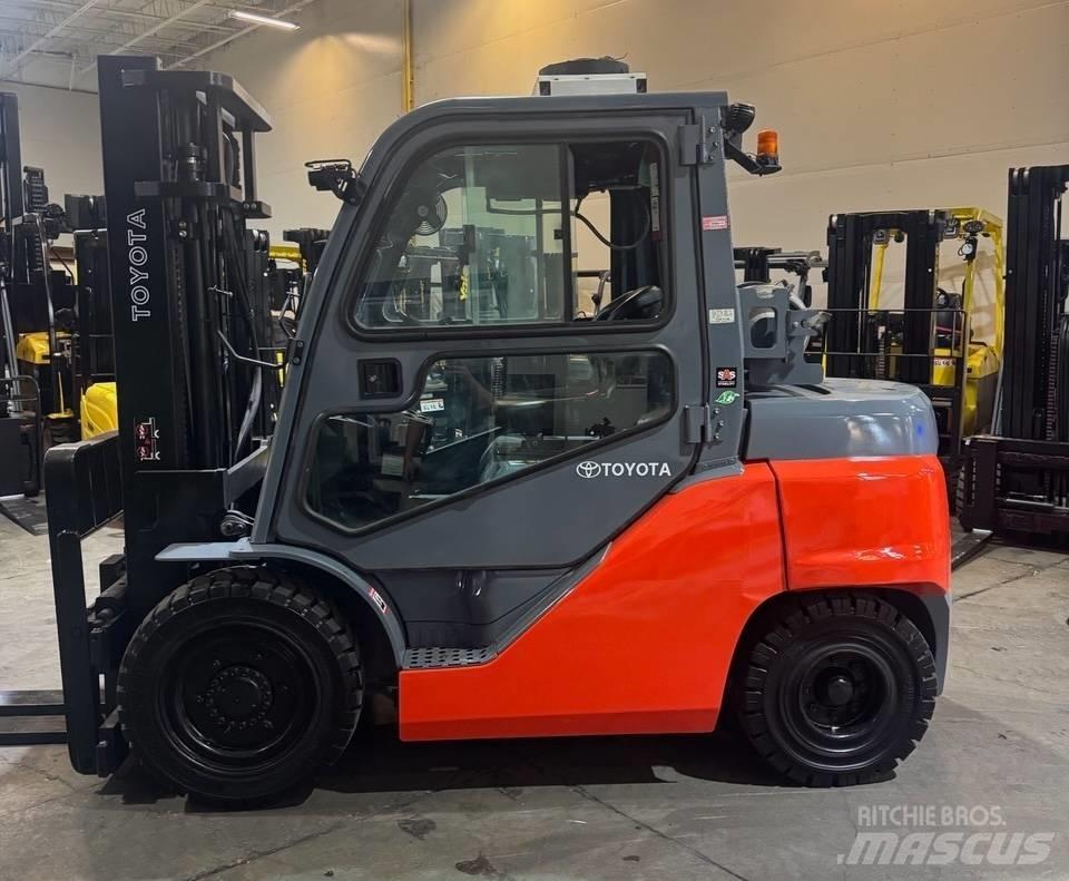 Toyota 8 FG 40 U Gaffeltrucks - andre