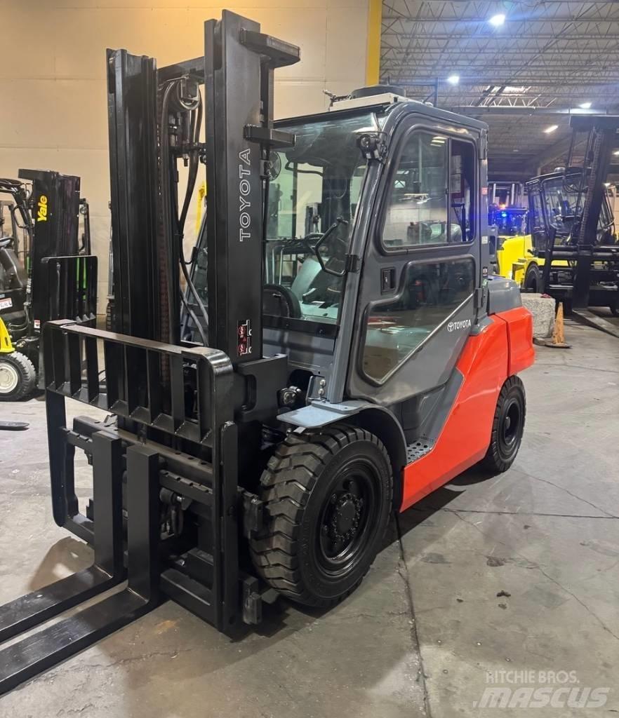 Toyota 8 FG 40 U Gaffeltrucks - andre