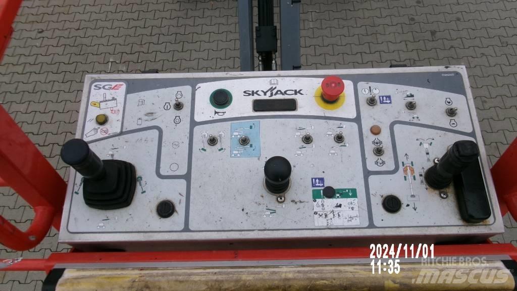 SkyJack SJ 51 AJ Bomlifte med knækarm