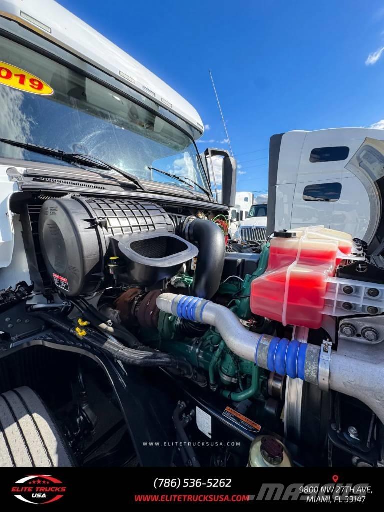 Volvo Commercial VNL Trækkere