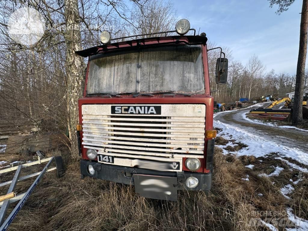 Scania T 141 Skovmaskintransportlastbiler