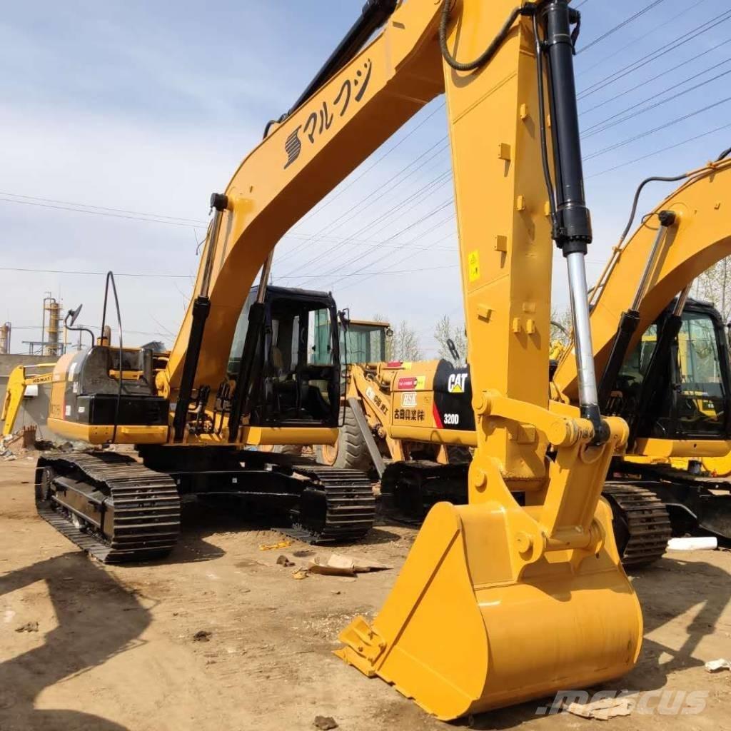 CAT 320D Gravemaskiner på larvebånd