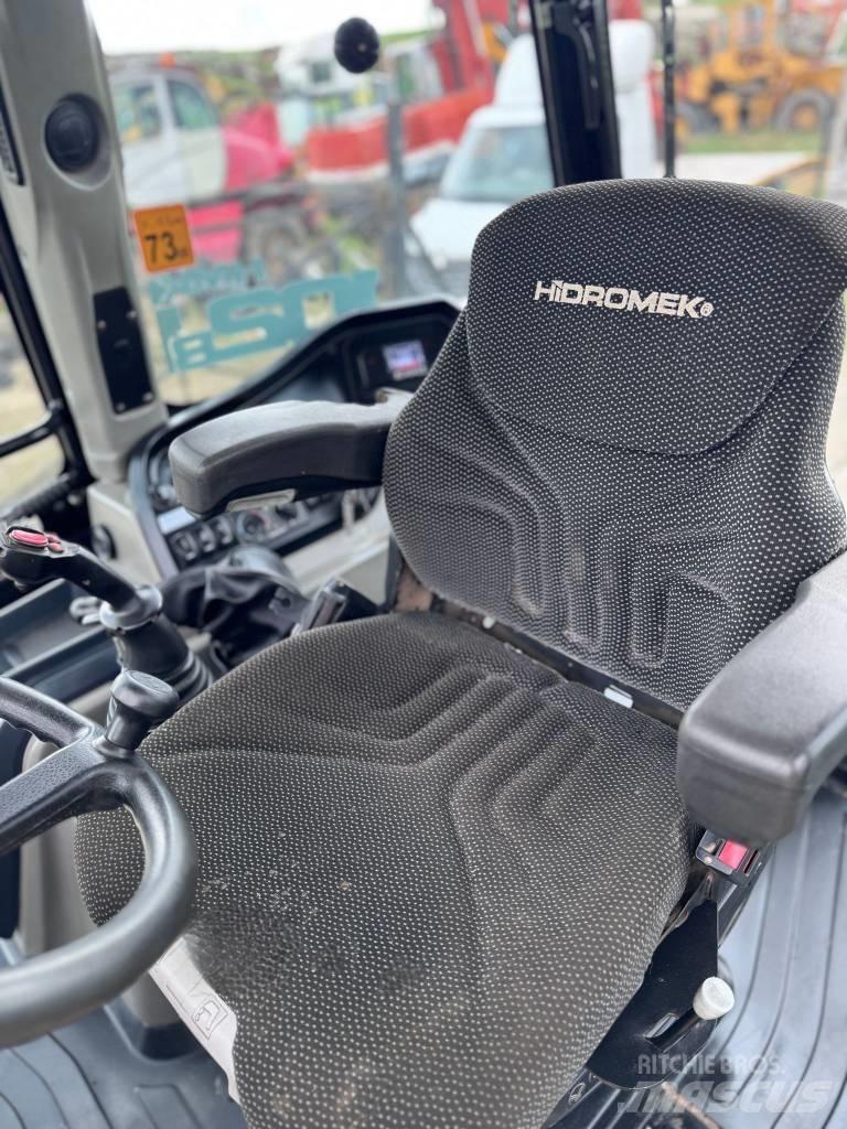 Hidromek HMK 102 B Rendegravere