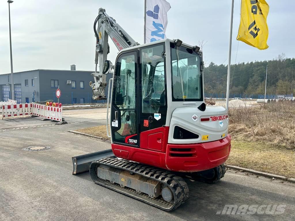 Takeuchi TB 240 Minigravemaskiner