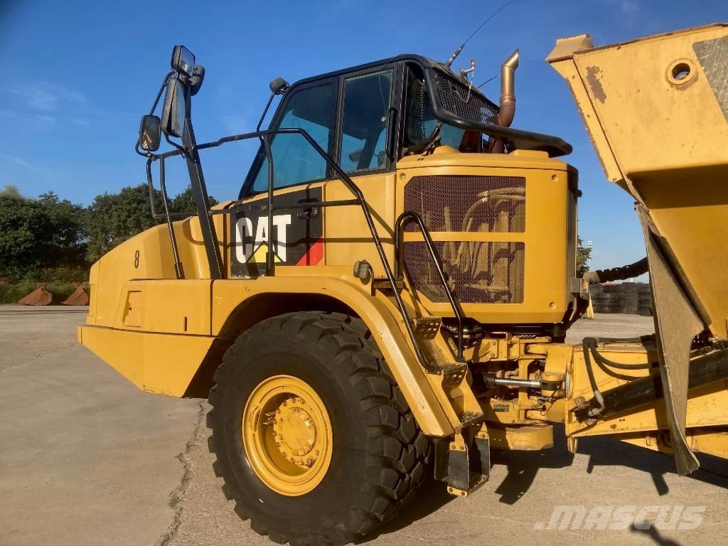 CAT 730 C Terrængående lastbiler