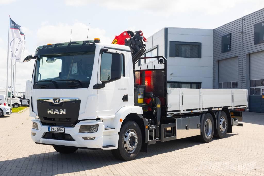 MAN TGM 26.320 6x2-4 Lastbil med kran