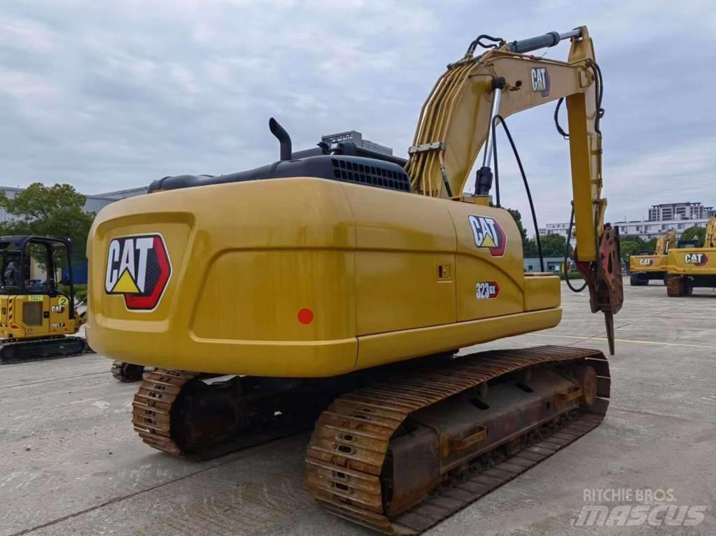 CAT CAT 323GX Gravemaskiner på larvebånd