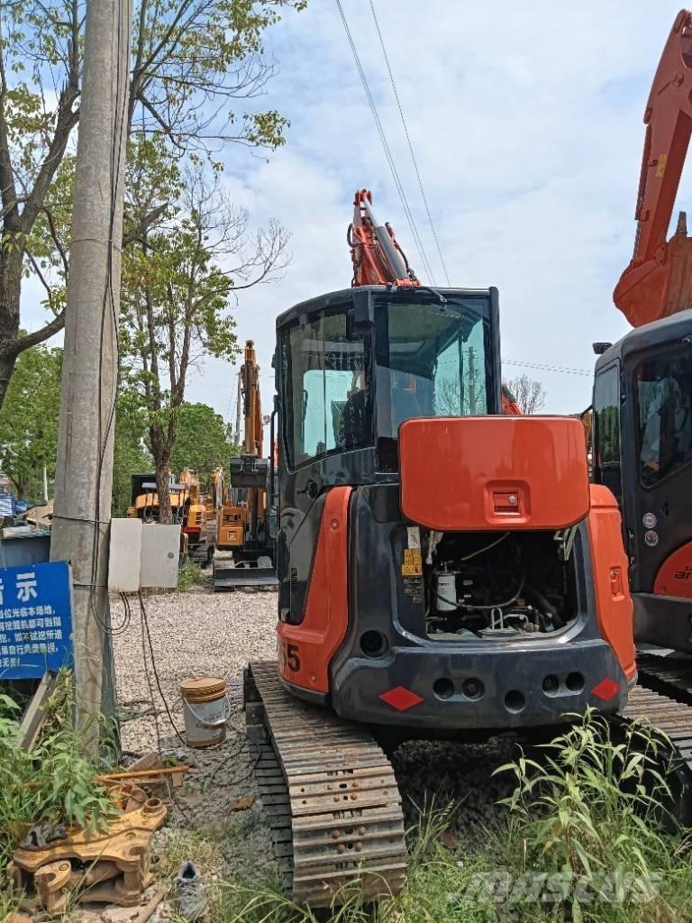 Hitachi zx55 Gravemaskiner på larvebånd