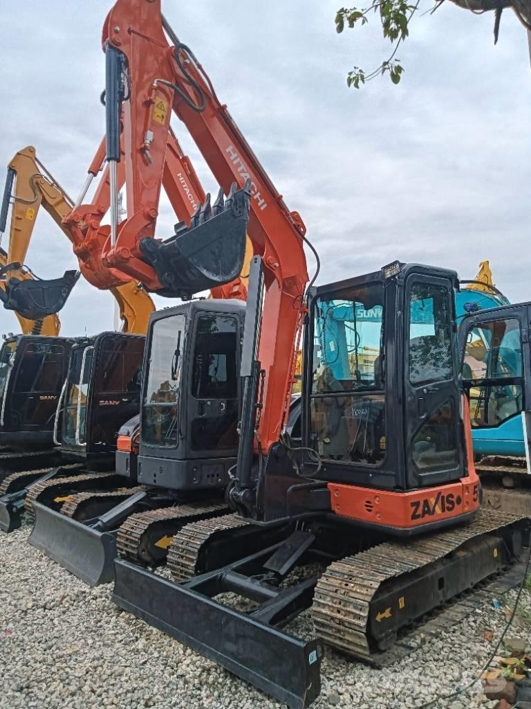 Hitachi zx55 Gravemaskiner på larvebånd