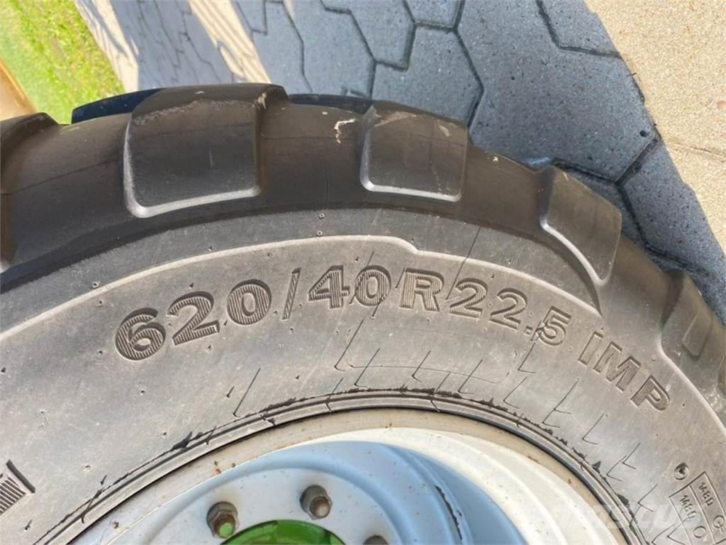 Krone SWADRO 1400 Hømaskiner