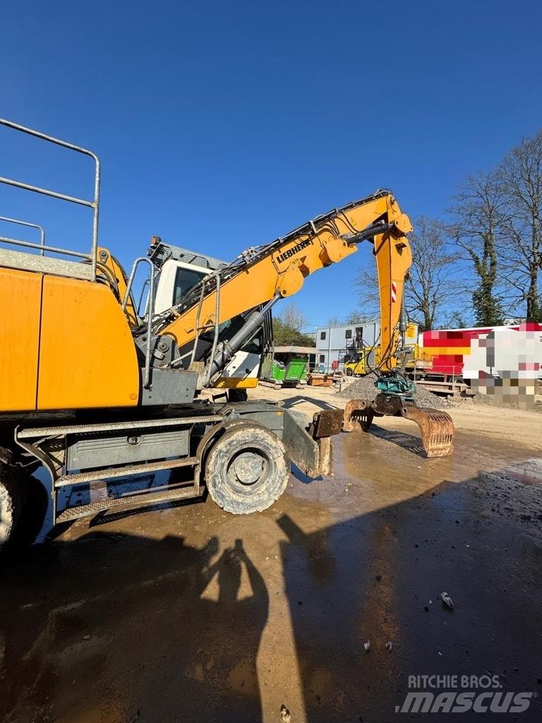Liebherr LH 22 M Materialehåndteringsmaskiner